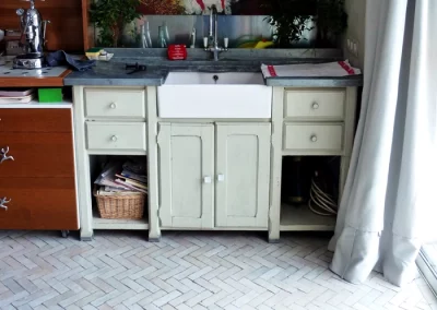 Sol de cuisine en bejmat blanc nacré en Avignon