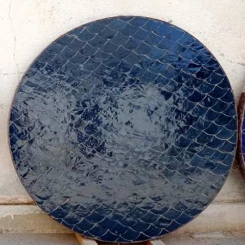 Plateau de table de jardin en zellige fait à la main