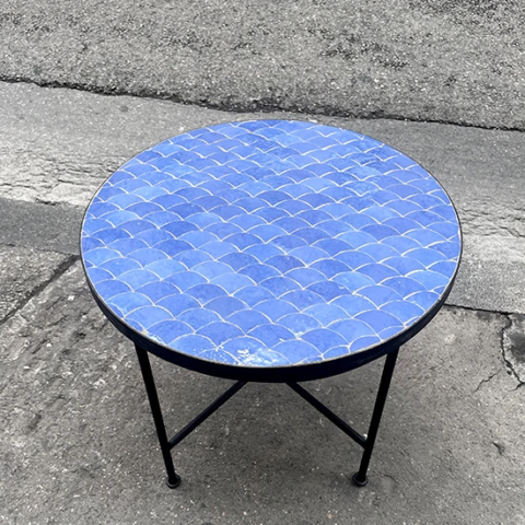 Table basse sur mesure en zellige écaille de poisson sur paris