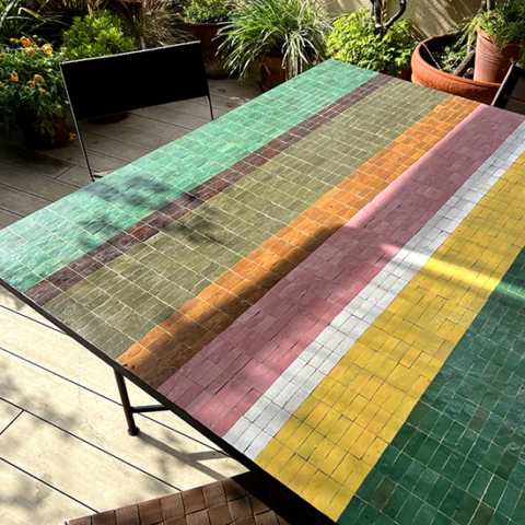 Création d'une table originale en zellige, 8 couleurs