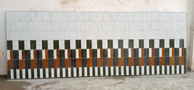 Plateau de bancs en zellige, création unique sur mesure pour Saint-Tropez (83)