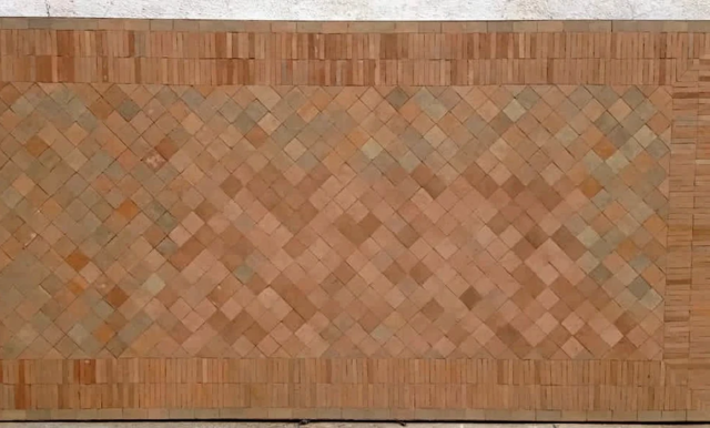 Plateau de table de repas en zellige rayé de couleur beige