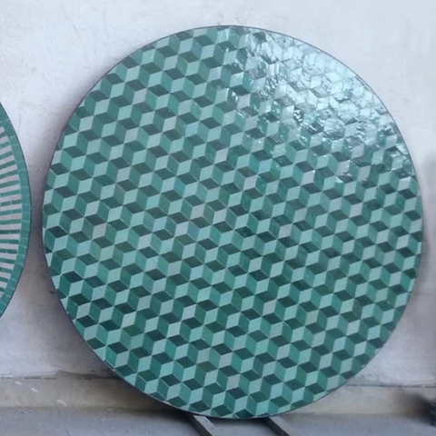 Grand plateau de table ronde en zellige, camaïeux de verts