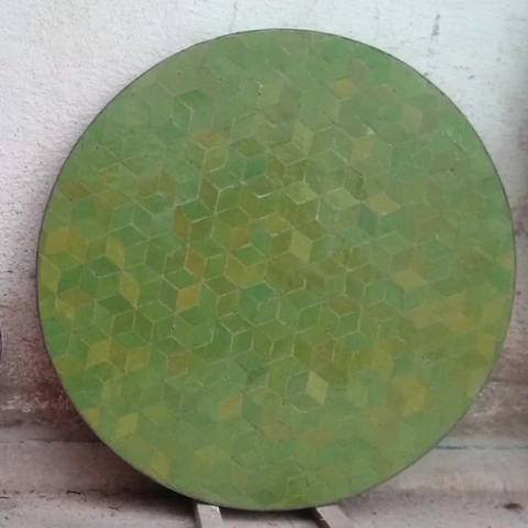 Plateau rond de table en zellige, motif cube, couleur vert anis, diamètre : 90cm