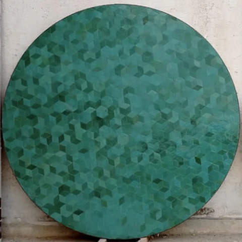 Plateau de table ronde en zellige de couleur vert émeraude, diamètre : 50cm