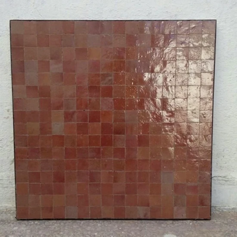 Plateau de table en zellige rouge