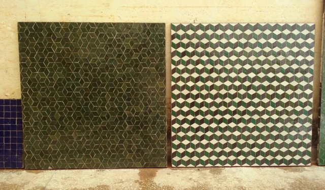 Grands plateaux de table carrés en zellige, mesures : 120x120cm