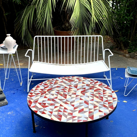 Table basse marocaine artisanale en zellige