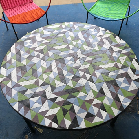 Table basse en zellige artisanal pour intérieur, livraison à Toulon (13)