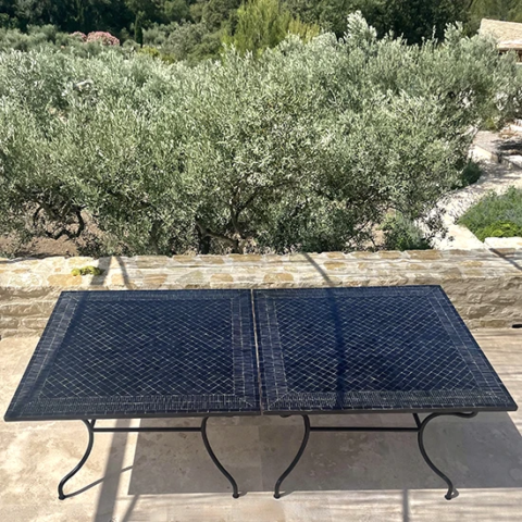 tables jumelles en zellige rayé noir