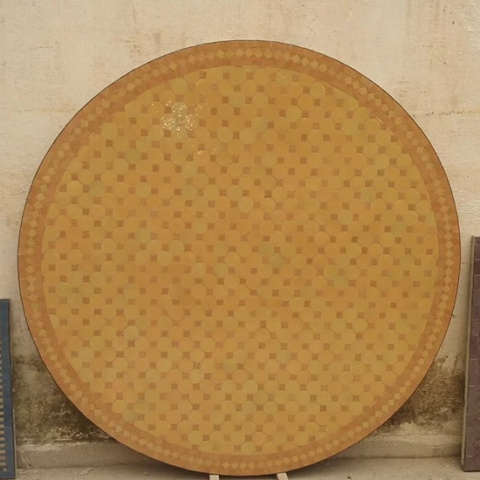 Zellige ocre et jaune clair, fabrication traditionnelle à la main